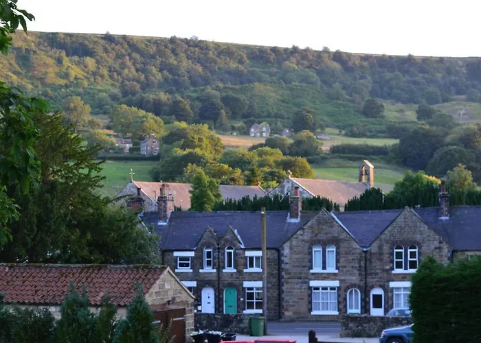 Host & Stay - Rosella Cottage
